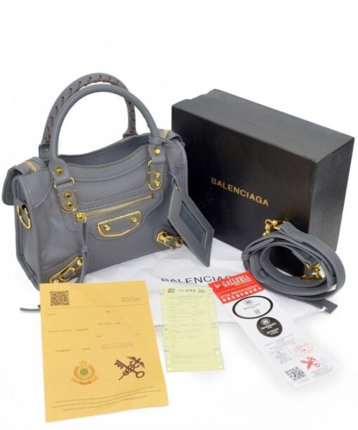 BΛLΞΠCIΛGΛ Le City Bag