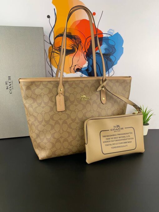 Coach Reversible Tote Bag Medora (5)
