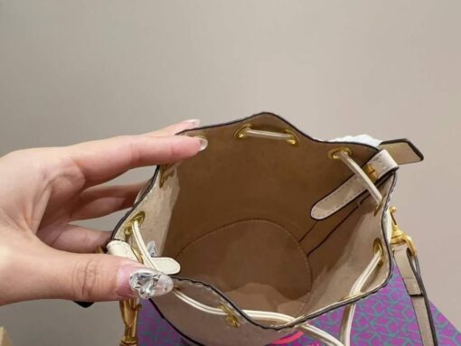 Tory Burch T Monogram Cloud Bucket Bag (4)