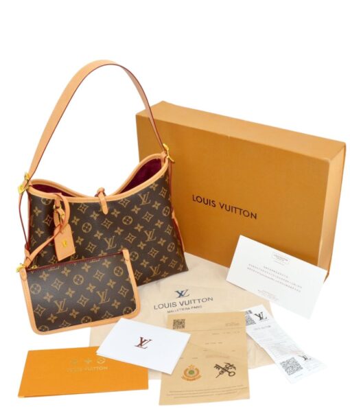 LӨUIS VUITTӨN Carryal Bag