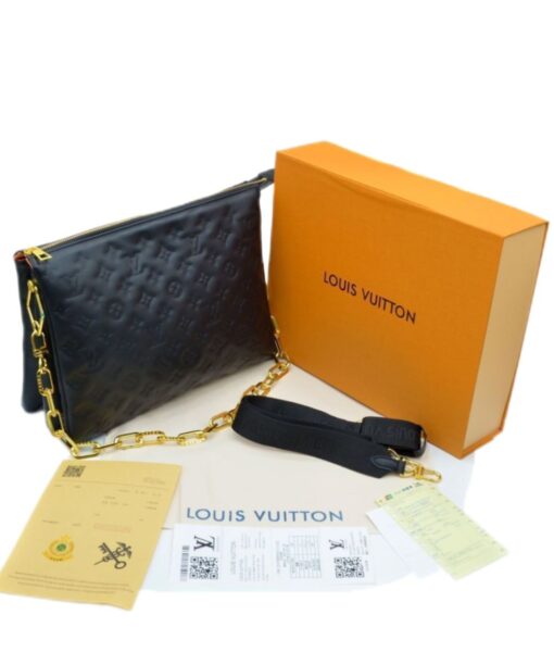 LӨUIS VUITTӨN Coussin MM Bag