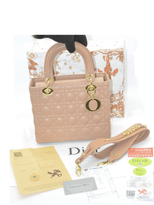 DΙӨR Handbags